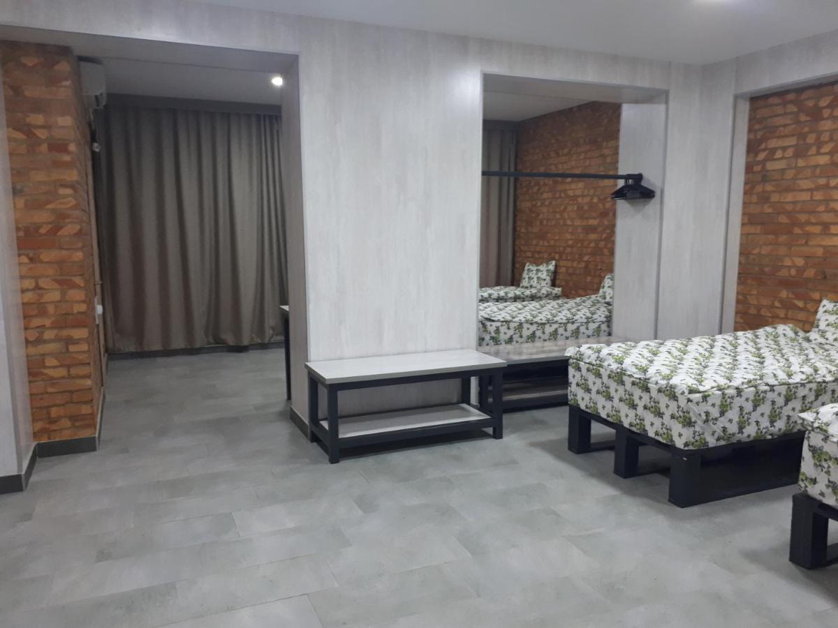 Комплекс Гостиниц Athletic Taraz Dış mekan fotoğraf